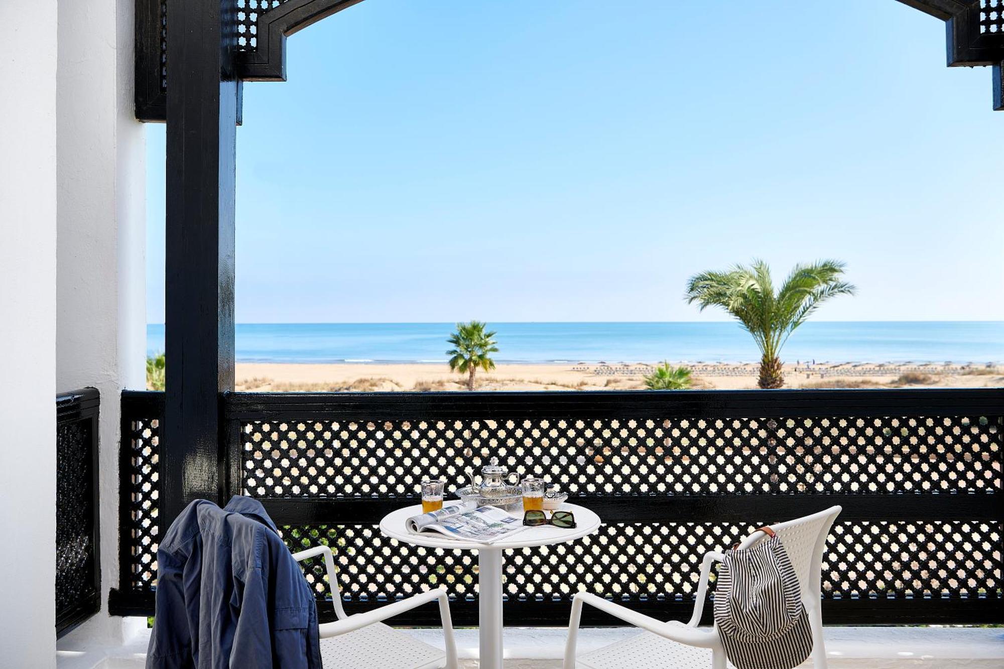 Hotel Iberostar Waves Saïdia Exterior foto View from a room at the hotel