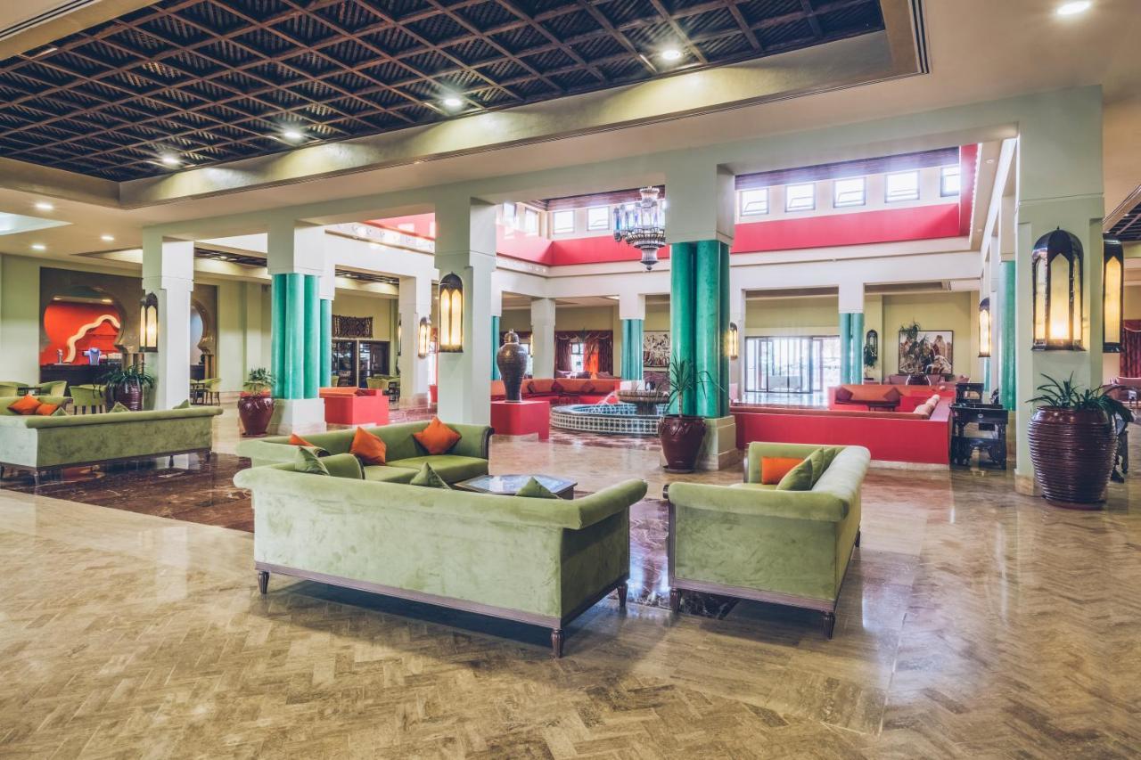 Hotel Iberostar Waves Saïdia Exterior foto Lobby